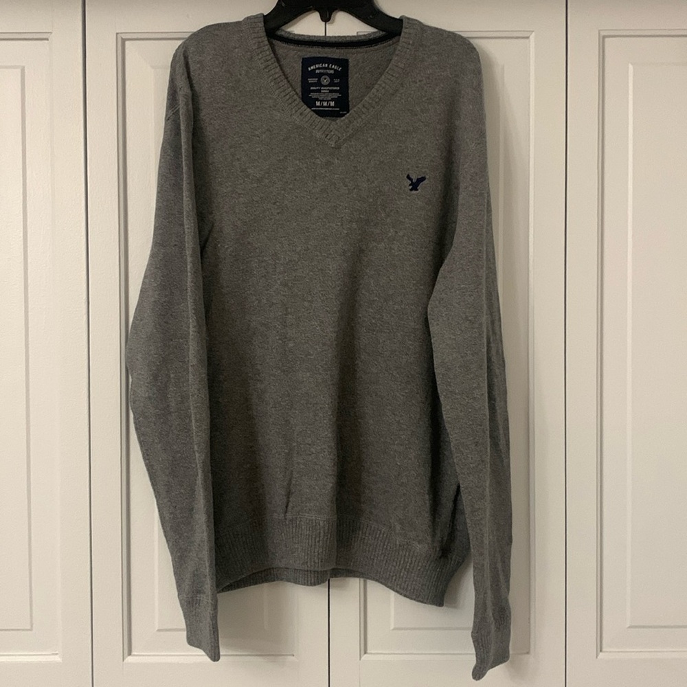 Men’s American Eagle sweater
